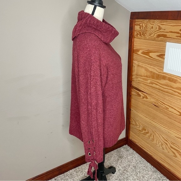 Elan Burgundy Maroon Wool Blend Turtleneck Lace Up Sleeve Sweater Medium - Picture 2 of 10